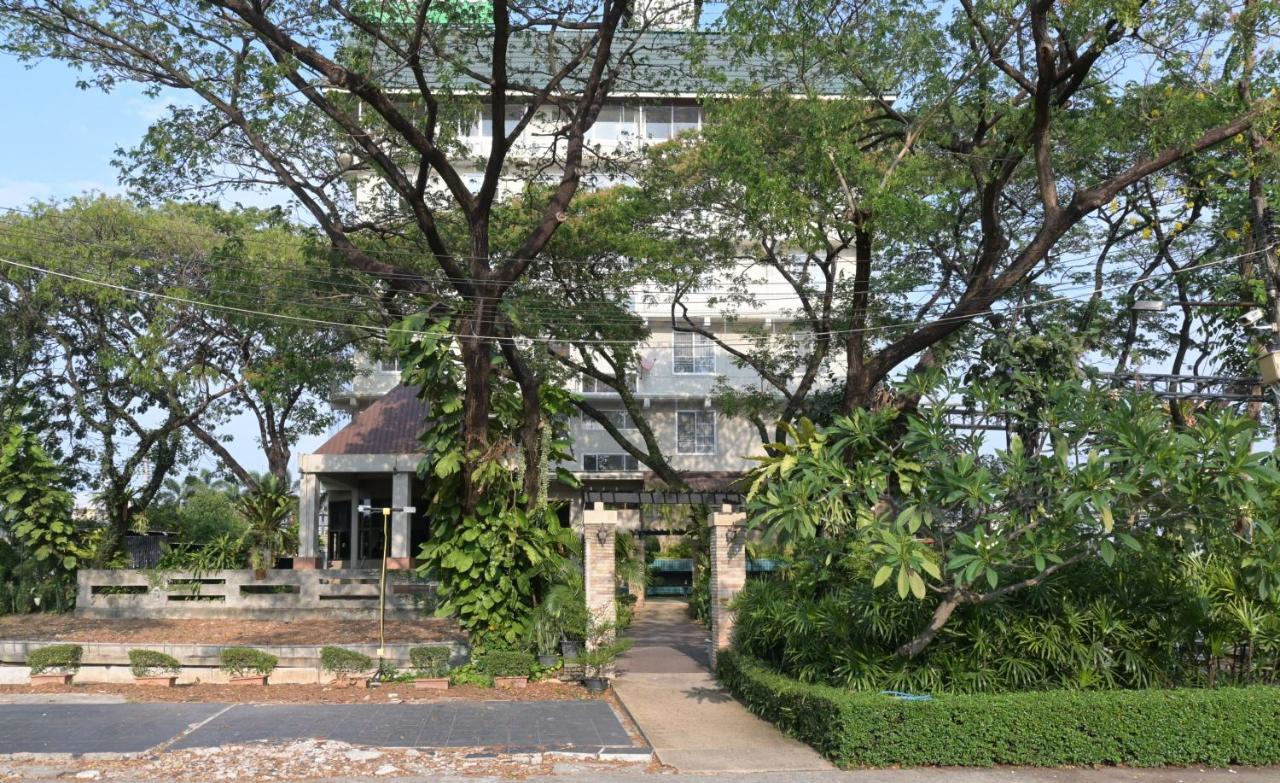 Rattana Park Hotel Phitsanulok Exterior foto